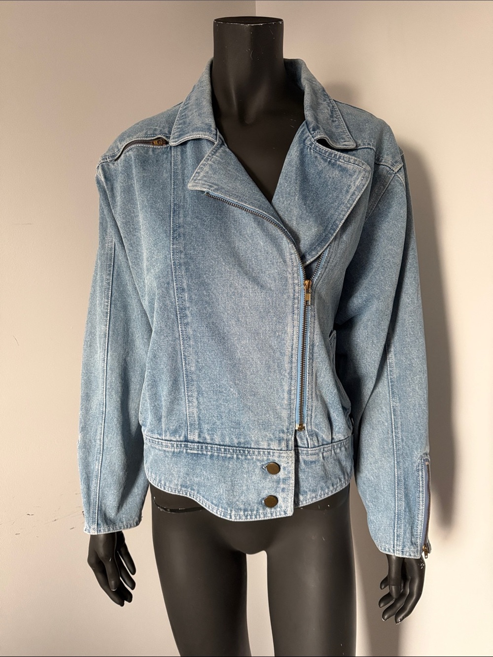 445. Vintage Kayos Oversized Denim Bomber Jacket Light Wash Balloon Sleeve S
